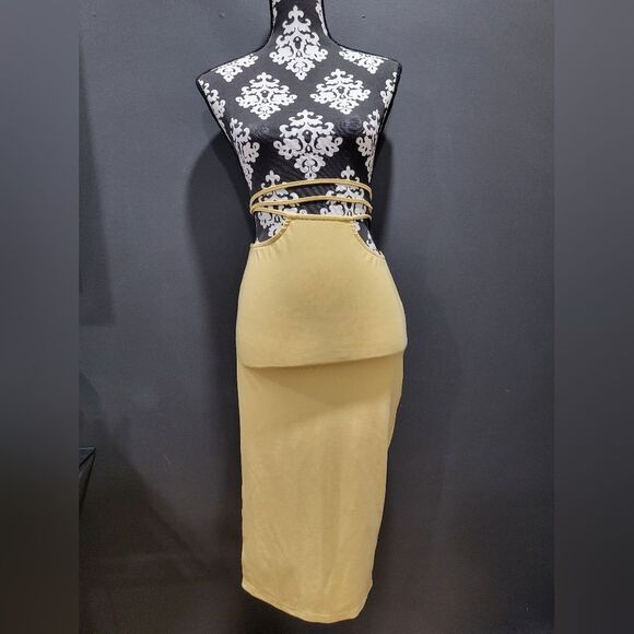 WEWOREWHAT CUTOUT Midi Skirt Yellow Halter Side Split Fitted SIZE S - Picture 1 of 10